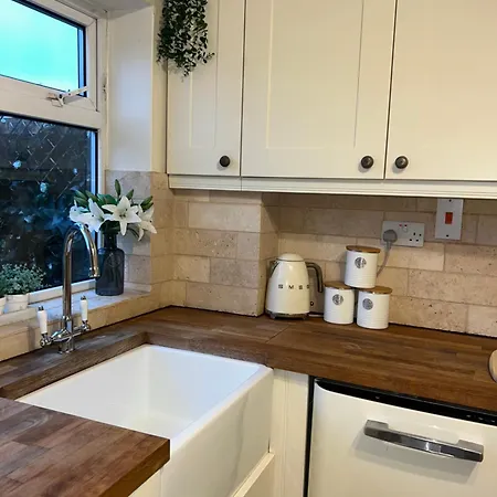 40 High Street * Swainby